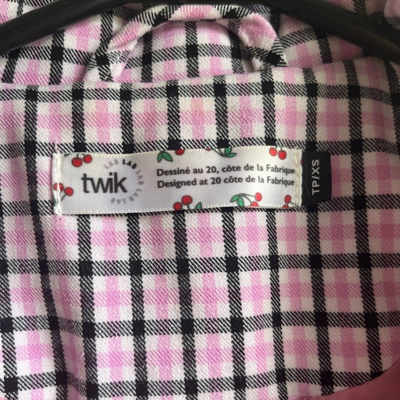 Pink blazer from Simons - Picture 2 of 4